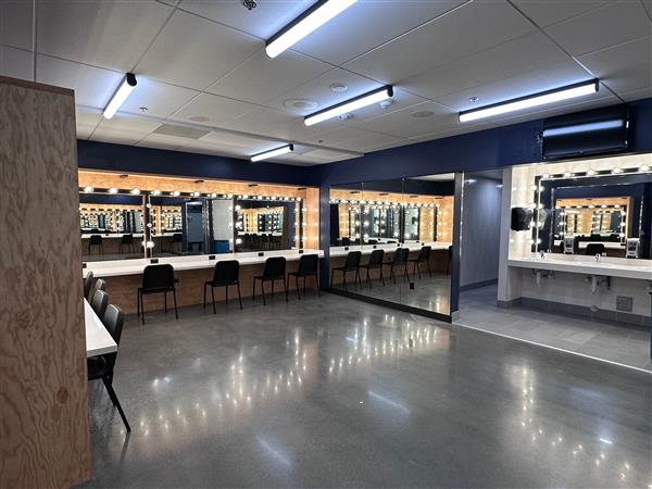 dressing room